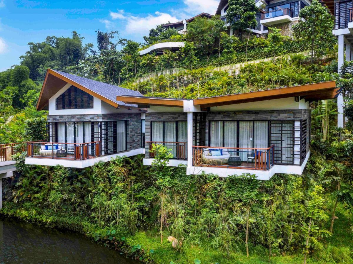 Pullman Ciawi Vimala Hills Resort Bogor Exterior photo